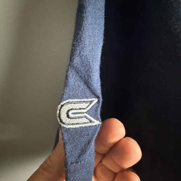 Colosseum Athletics Officially Licensed Apparel University of CT Sz M Tee NWT - Picture 5 of 8